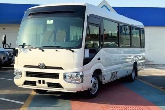 22 seat 21 seat 23 seat and 20 passenger minibus Dubai Interior pictures